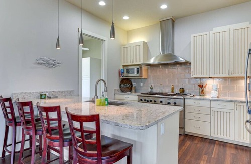 Cortez House | Cortez Chateau! Private boat dock and short stays!