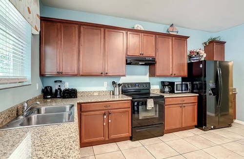 Crystal Cove House | Cost-effective pool home from 190/NT! NEAR Major theme parks