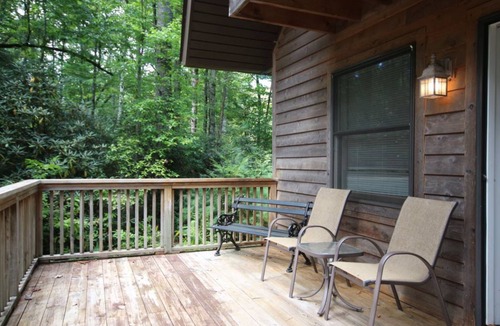 Brevard Cottage | Cottage ∙ 3 bedrooms ∙ 6 guests