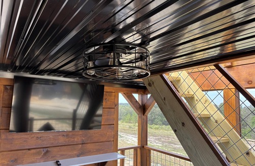 Aiken Cottage | Cottage #5 The Mustang