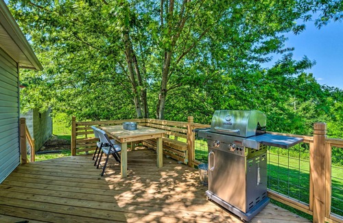 Byrdstown Cottage | Cottage Near Dale Hollow Lake w/Fire Pit & Grill