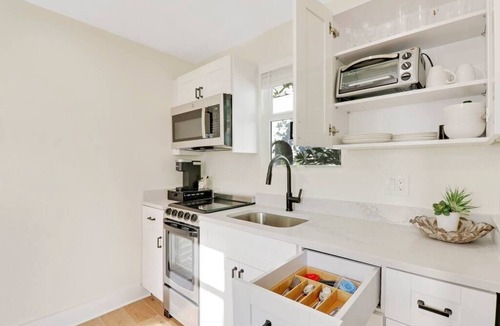 West Palm Beach Apartment | Cottage on Croton Way # 2