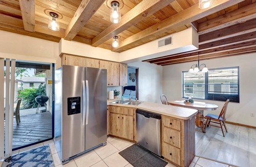 Southgate Cottage | Cottage on Gardenia - Pinecraft