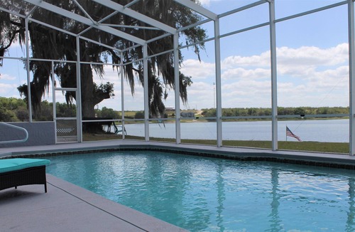 Lake Wales House | Cottage Retreat on Blue Lake