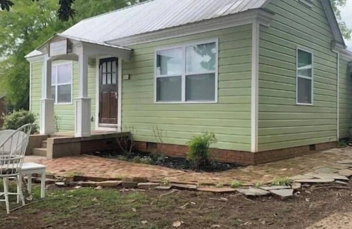 Fort Payne Apartment | Cottage Studio Suite 4