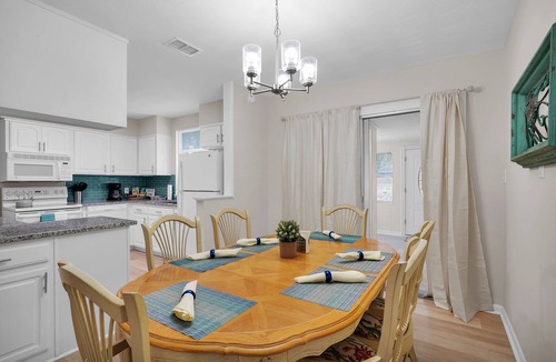 St. Augustine House | Cottage w/Heated Pool~10 Mins from Downtown &Beach