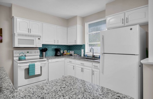 St. Augustine House | Cottage w/Heated Pool~10 Mins from Downtown &Beach