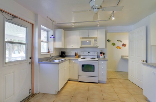 Cudjoe Key Cottage | Cottage with Pool and Dockage, just minutes to Key West