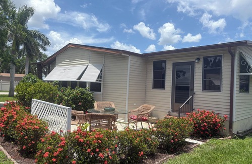 Jacarandas House | Country Club Resort 2+ Bedroom Home in Prime Gated Golf Course Community