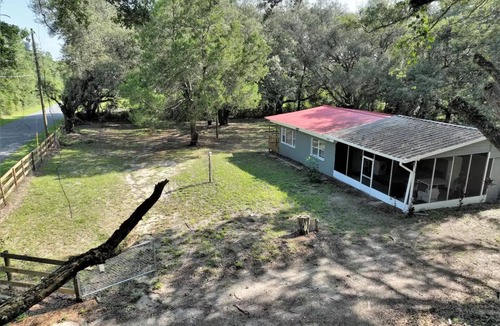 Weirsdale House | Country Hideaway near The Villages, Ocala & Springs