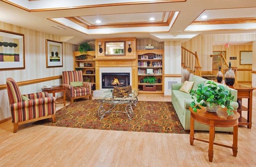 McDonough Hotel | Country Inn & Suites by Radisson, McDonough, GA