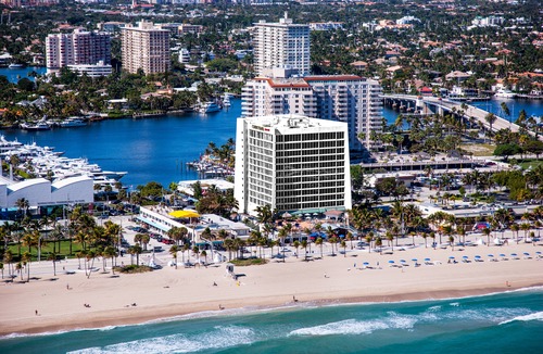 Central Beach Hotel | Courtyard by Marriott Fort Lauderdale Beach