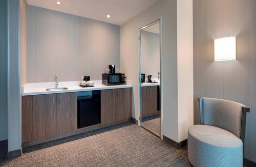 Cumberland Hotel | Courtyard by Marriott Atlanta Vinings/Galleria