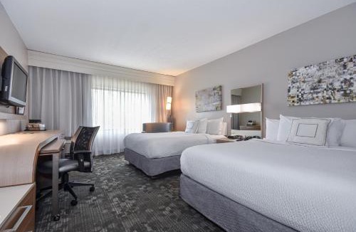 Matthews Hotel | Courtyard by Marriott Charlotte Matthews
