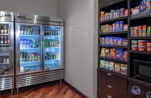 Downtown Memphis Hotel | Courtyard by Marriott Downtown Memphis