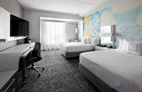 Downtown Knoxville Hotel | Courtyard by Marriott Knoxville Downtown