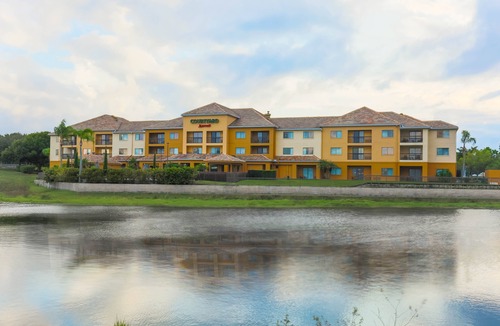 Lake Mary Hotel | Courtyard by Marriott Orlando Lake Mary/North