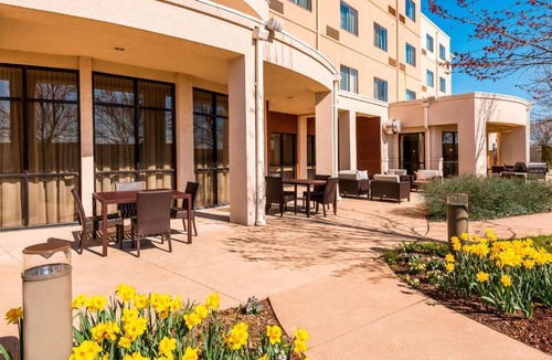 North Wales Hotel | Courtyard by Marriott Philadelphia Montgomeryville