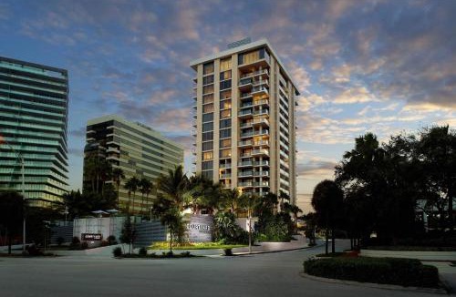 Coconut Grove Hotel | Courtyard Miami Coconut Grove