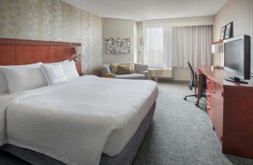 Downtown Wilmington Hotel | Courtyard Wilmington Downtown