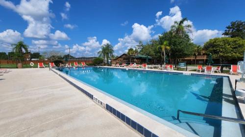 River Ranch Apartment | Cowboy Condo steps to Waterpark! 225