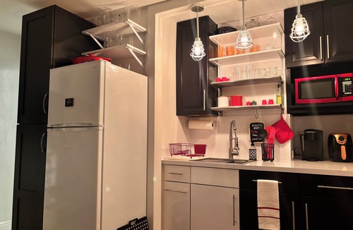 Altamonte Springs House | Cozy 1/1 private Suite, close to downtown Orlando and Advent Health Hospitals
