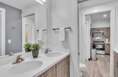 Zephyrhills West Apartment | Cozy 1 BDR Condo with access to Pickleball, Padel, Tennis, Wellness Center and nearby Golf!