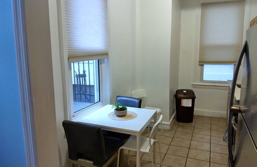 Gayborhood Apartment | Cozy - 1 bedroom 2 beds nice apartmen for friends or family