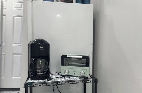 Spruce Hill Apartment | Cozy 1-bedroom apartment with WiFi, AC in pleasant Philadelphia