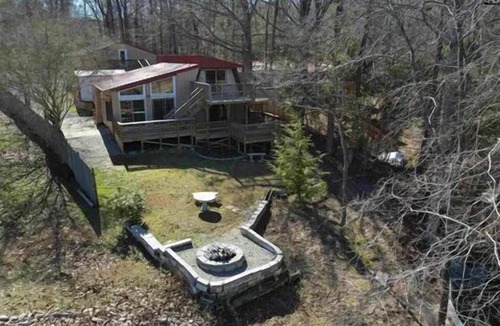 Leesville Apartment | Cozy 1-bedroom apartment in nice Leesville with AC Lake access