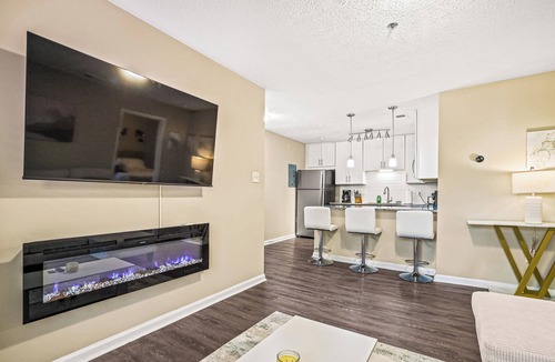 Smyrna Apartment | Cozy 1-bedroom apartment with AC by Truist Park!