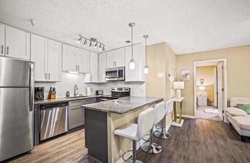 Smyrna Apartment | Cozy 1-bedroom apartment with AC by Truist Park!