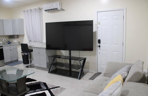 Covington Apartment | Cozy 1-bedroom basement apartment in charming Covington with AC.