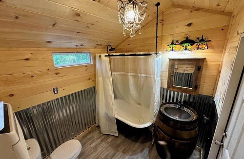Reliance Cabin | Cozy 1-bedroom cabin in peaceful Reliance with AC