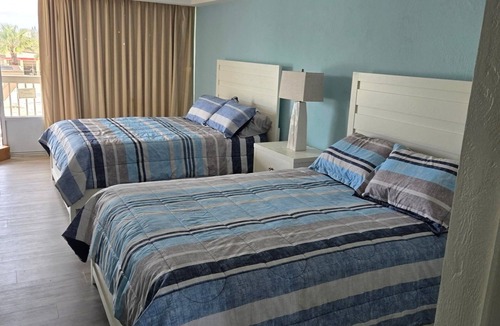 Ortona Park Condo | Cozy 1-bedroom condo with WiFi, AC in fabulous Daytona Beach