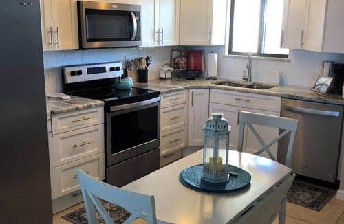 Hudson Beach Pointe Condo | Cozy 1-bedroom condo in Hudson with WiFi, fitness room, private beach & pool