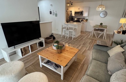 Kirkman South Condo | Cozy 1-bedroom condo in lovely Orlando with AC
