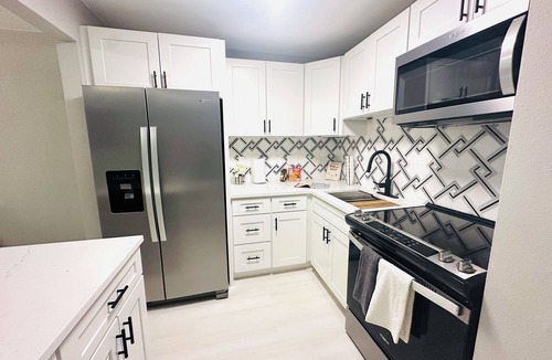 Clearwater Condo | Cozy 1-bedroom condo with AC, WiFi in welcoming Clearwater