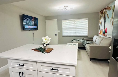 Clearwater Condo | Cozy 1-bedroom condo with AC, WiFi in welcoming Clearwater