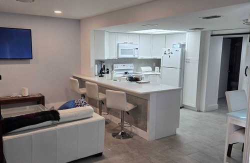Fountain Lakes Condo | Cozy 1BR Condo in Southwest Florida -Near Beaches, Golf, Shopping & Restaurants