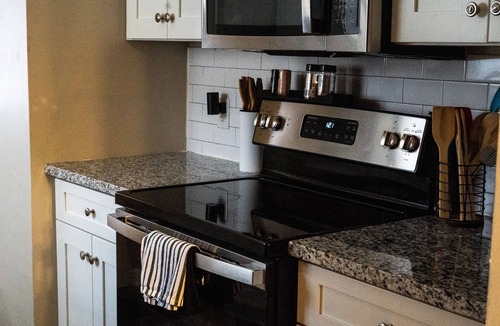 Augusta House | Cozy 2 bed & 1 bath 3.5 mi from The Augusta National