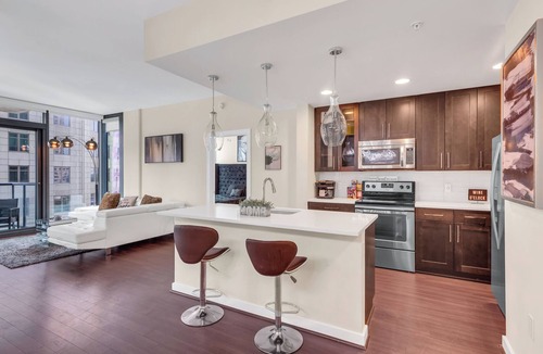 Lenox Apartment | Cozy 2-bedroom apartment in cool Atlanta with AC, WiFi