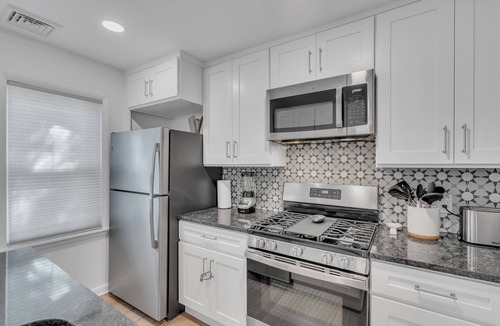 Bradley Beach House | Cozy 2-Bedroom Bungalow in Bradley Beach