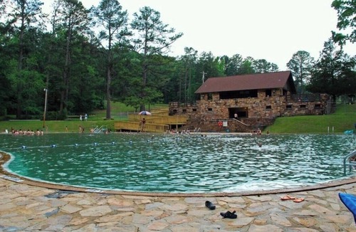 Cataula Cabin | Cozy 2-bedroom cabin in perfect Hamilton with refreshing AC
