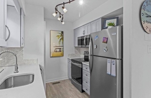 Southend Condo | Cozy 2 bedroom condo just steps to the beach!