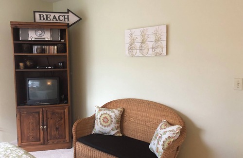 Florida Ridge Condo | Cozy 2-bedroom condo in enchanting Vero Beach