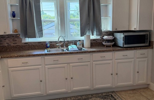 Baxter House | Cozy 2-bedroom farmhouse in tranquil Baxter