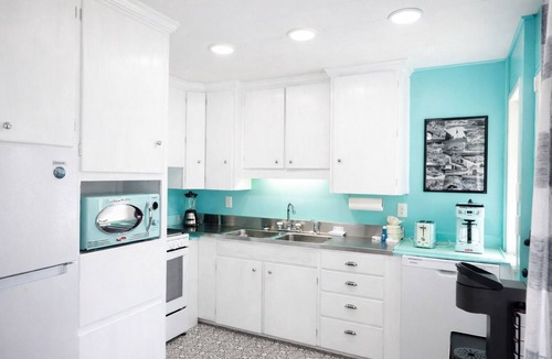 Oak Ridge House | Cozy 2-bedroom home in Oak Ridge - 1940s themed