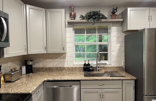 Orange City House | Cozy 2-bedroom house in Rural setting