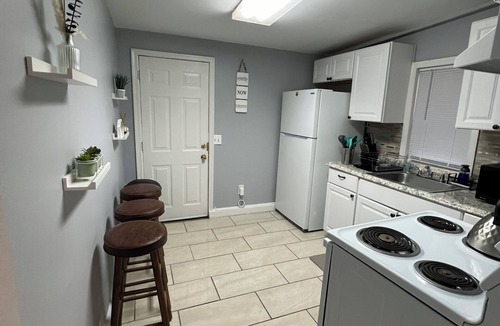 Downtown Wilmington House | Cozy 2-bedroom in downtown Wilmington, perfect for work-related or leisure stay.